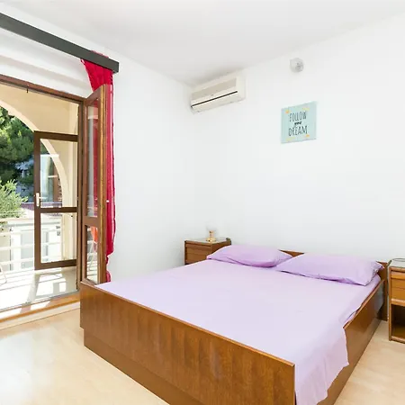 2756c Apartmán Baška Voda